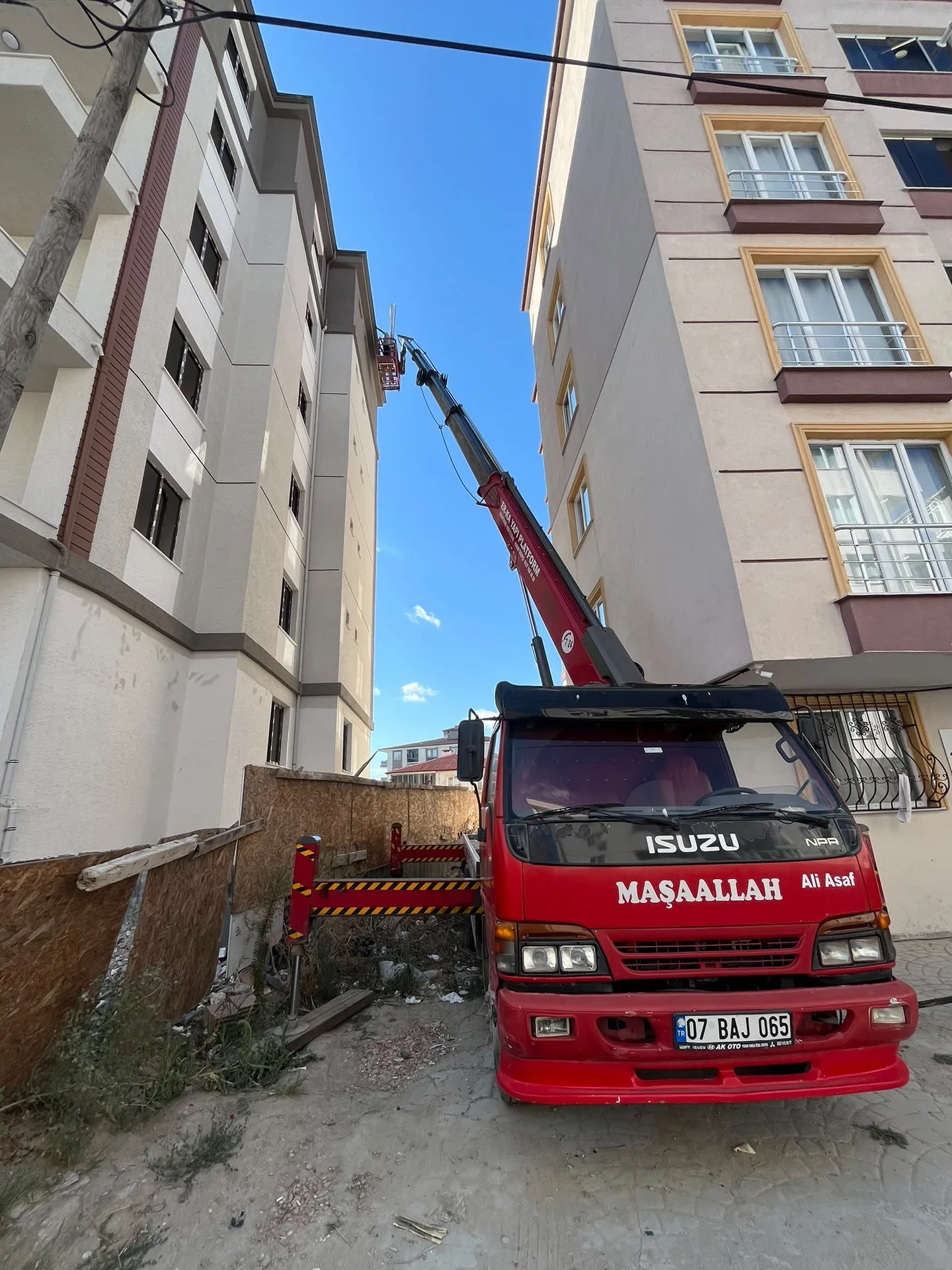 Kule Vinç Kiralama